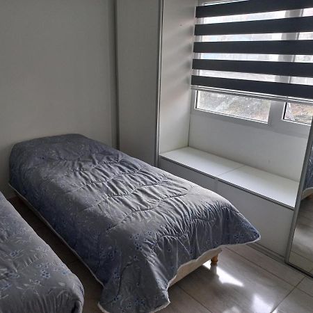 Moderna Casa En Ushuaiaヴィラ エクステリア 写真