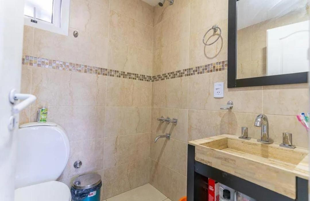 Moderna Casa En Ushuaiaヴィラ エクステリア 写真