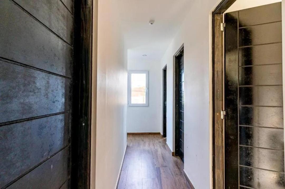 Moderna Casa En Ushuaiaヴィラ エクステリア 写真