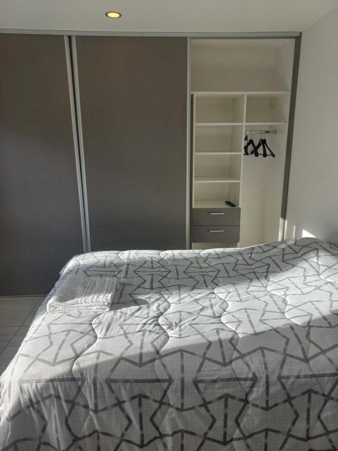 Moderna Casa En Ushuaiaヴィラ エクステリア 写真